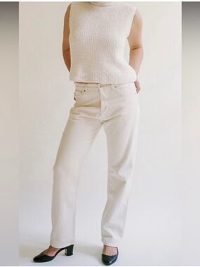 Djerf Avenue Cream Boyfriend
Jeans  size 26